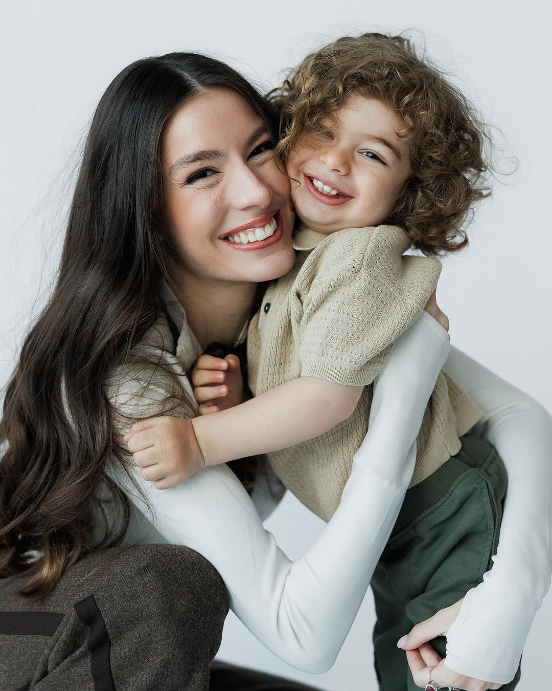 Колишній &quot;Холостяк&quot; Іраклі Макацарія вперше показав обличчя 2-річного сина: на кого він схожий