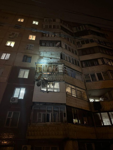Russian strike slams Odesa high-rise, several floors damaged, one injured