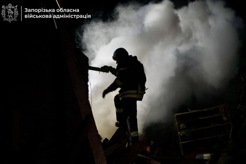 Zaporizhzhia hit overnight: Dozens of homes, school, and cars damaged