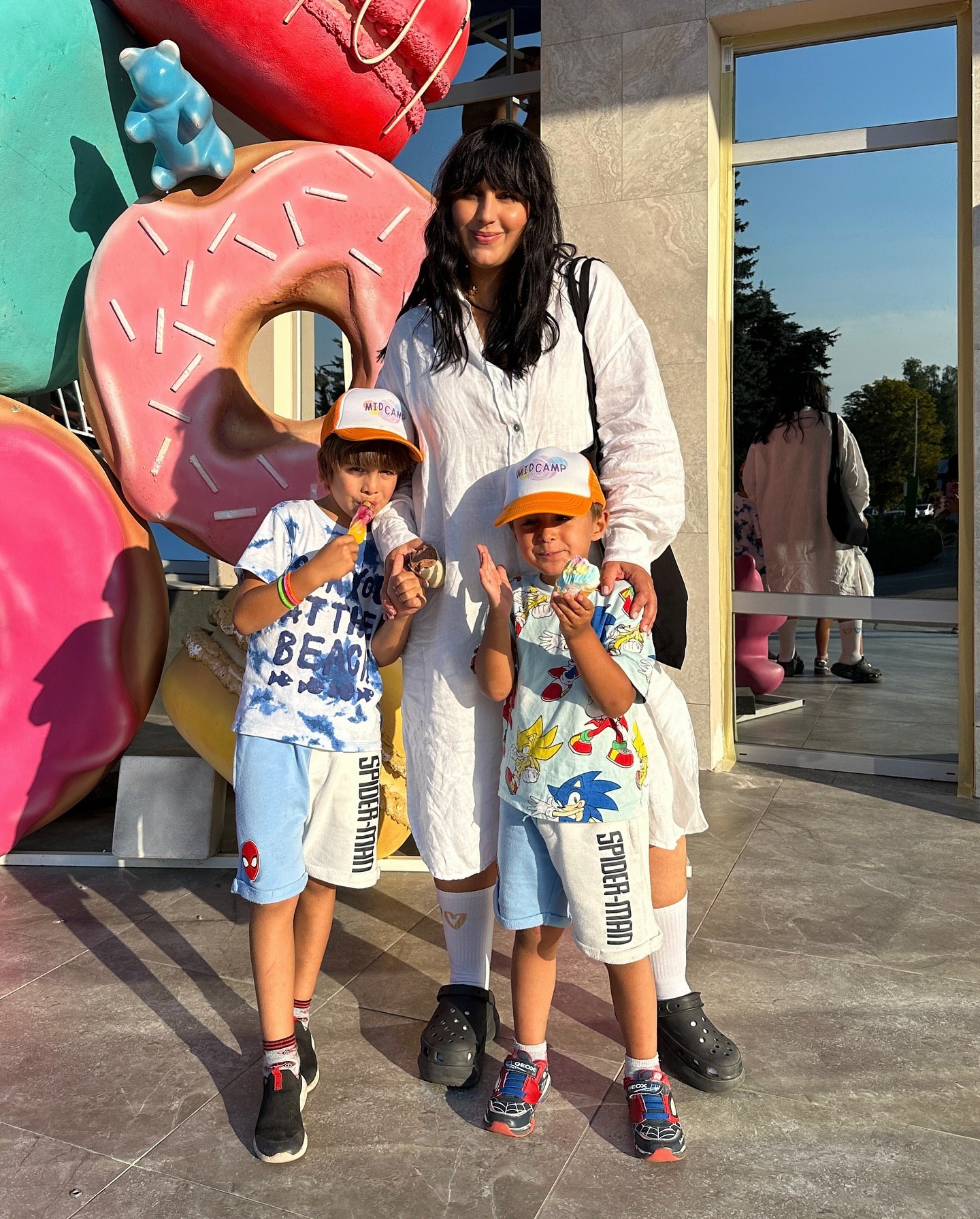 &quot;Виглядаю на 23&quot;: Джамала у свій день народження замилувала фото з маленьким сином