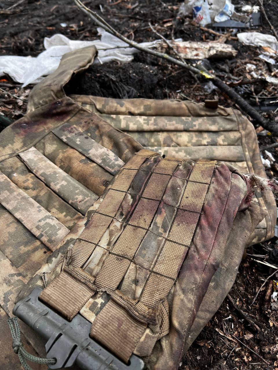 "В наших делах наша слава". Истории военного, медика и волонтера, добровольно ставших на защиту Украины