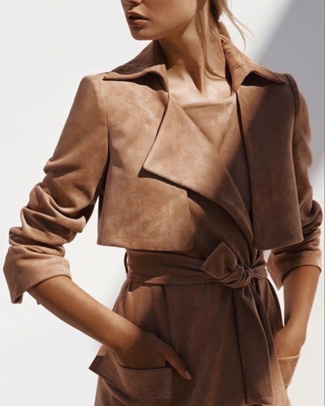 Mocha Mousse - главный цвет 2025 года: модные идеи с новым оттенком коричневого