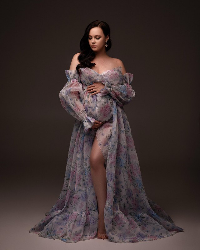 В очікуванні дива: дружина Позитива замилувала стильними фото на останньому місяці вагітності