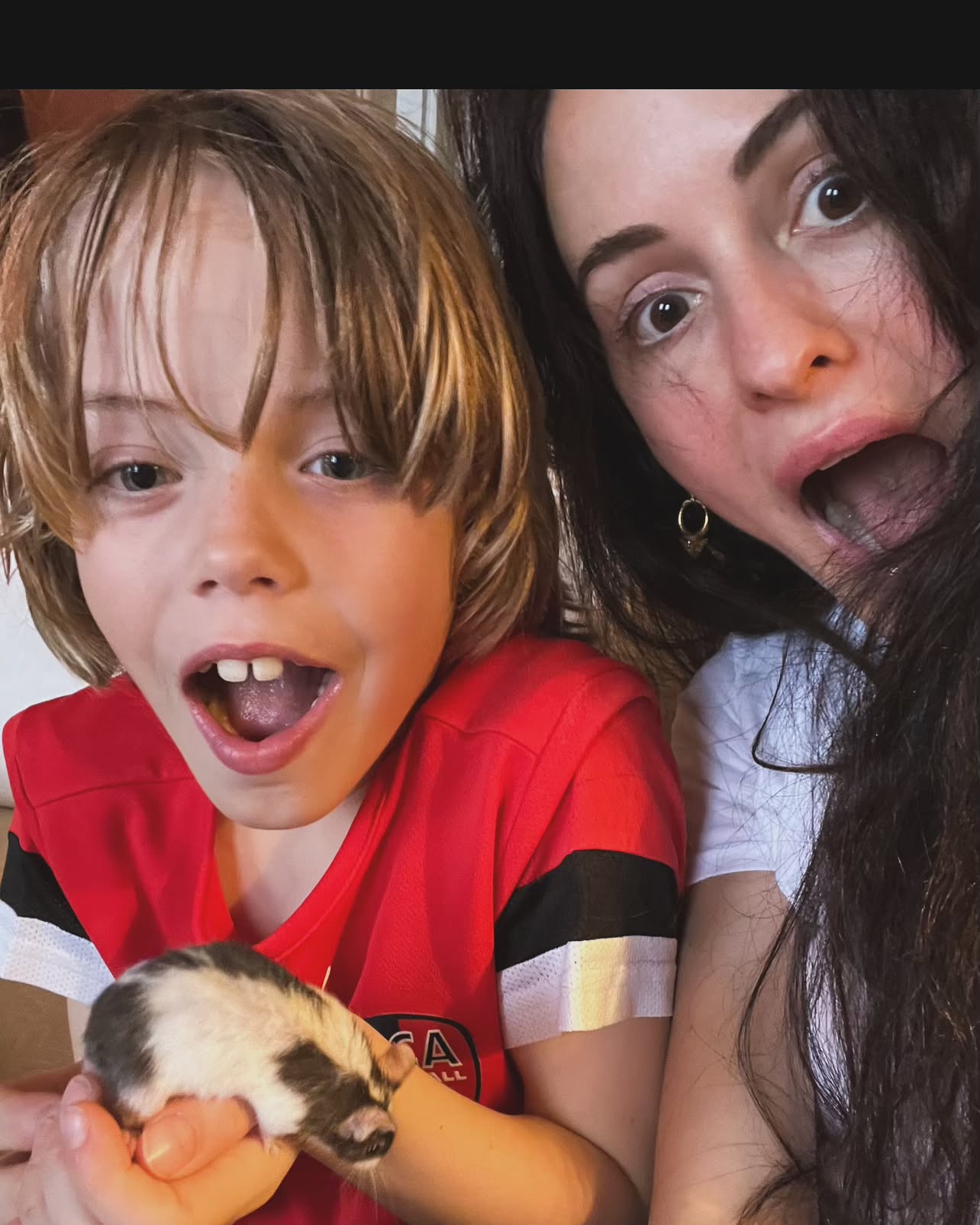 Самому младшему сыну Мика Джаггера исполнилось 8 лет: как выглядит ребенок 81-летнего рок-музыканта