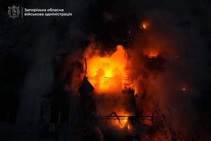 Russia hits Zaporizhzhia second time: Fire rages in high-rise, injuries reported