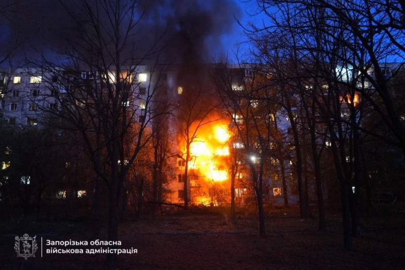 Russia hits Zaporizhzhia second time: Fire rages in high-rise, injuries reported