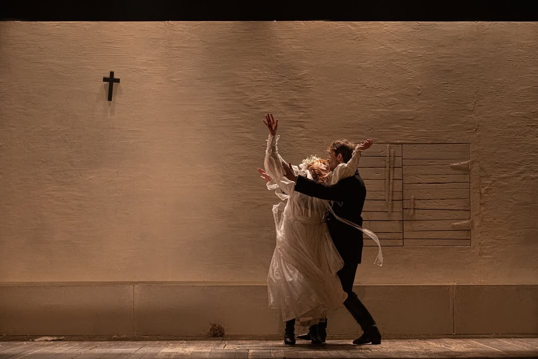 Звезда &quot;Конотопской ведьмы&quot; впервые стала мамой: пол ребенка и фото