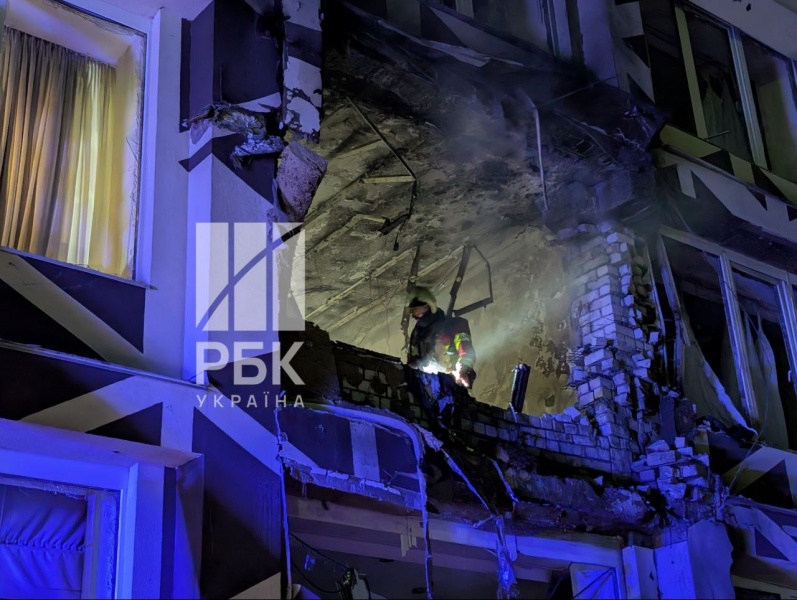 Russia launches night attack on Ukraine, striking Kyiv, Chernihiv, Kharkiv and more