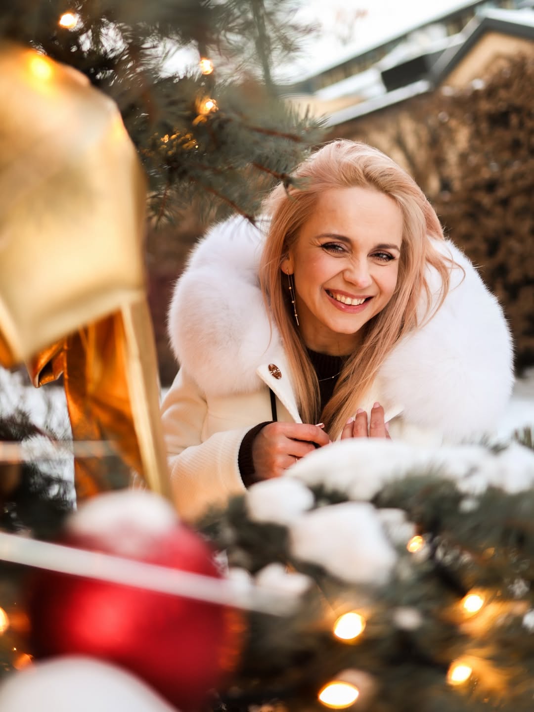 Куртка с меховым воротником возвращается в моду: как ее носит Лилия Ребрик