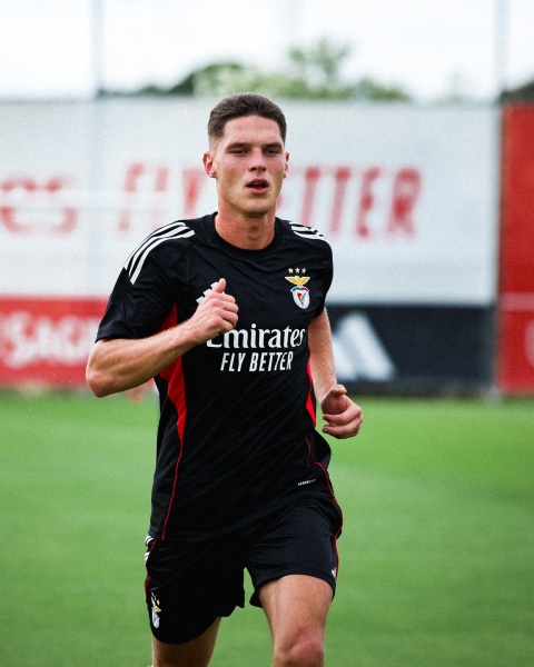 Benfica manager praises Ukrainian Sudakov: 'Great asset' to boost squad