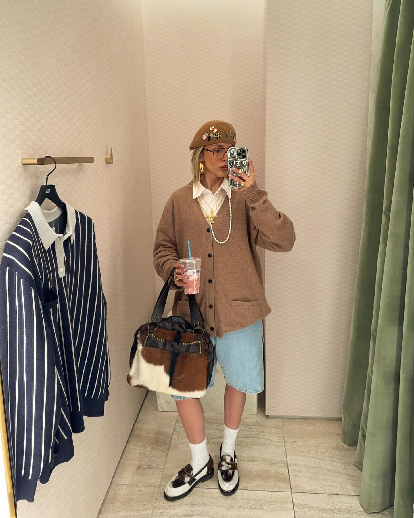 Какой принт постепенно вытесняет леопард из трендов: его популярность растет