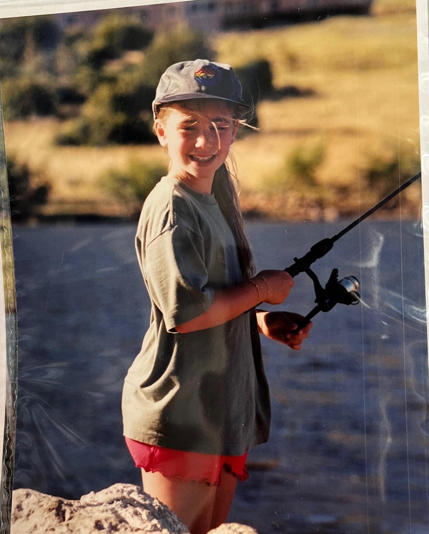 Зустрічалася з Крісом Евансом та підтримала Україну: невідомі факти про зірку &quot;Емілі в Парижі&quot;