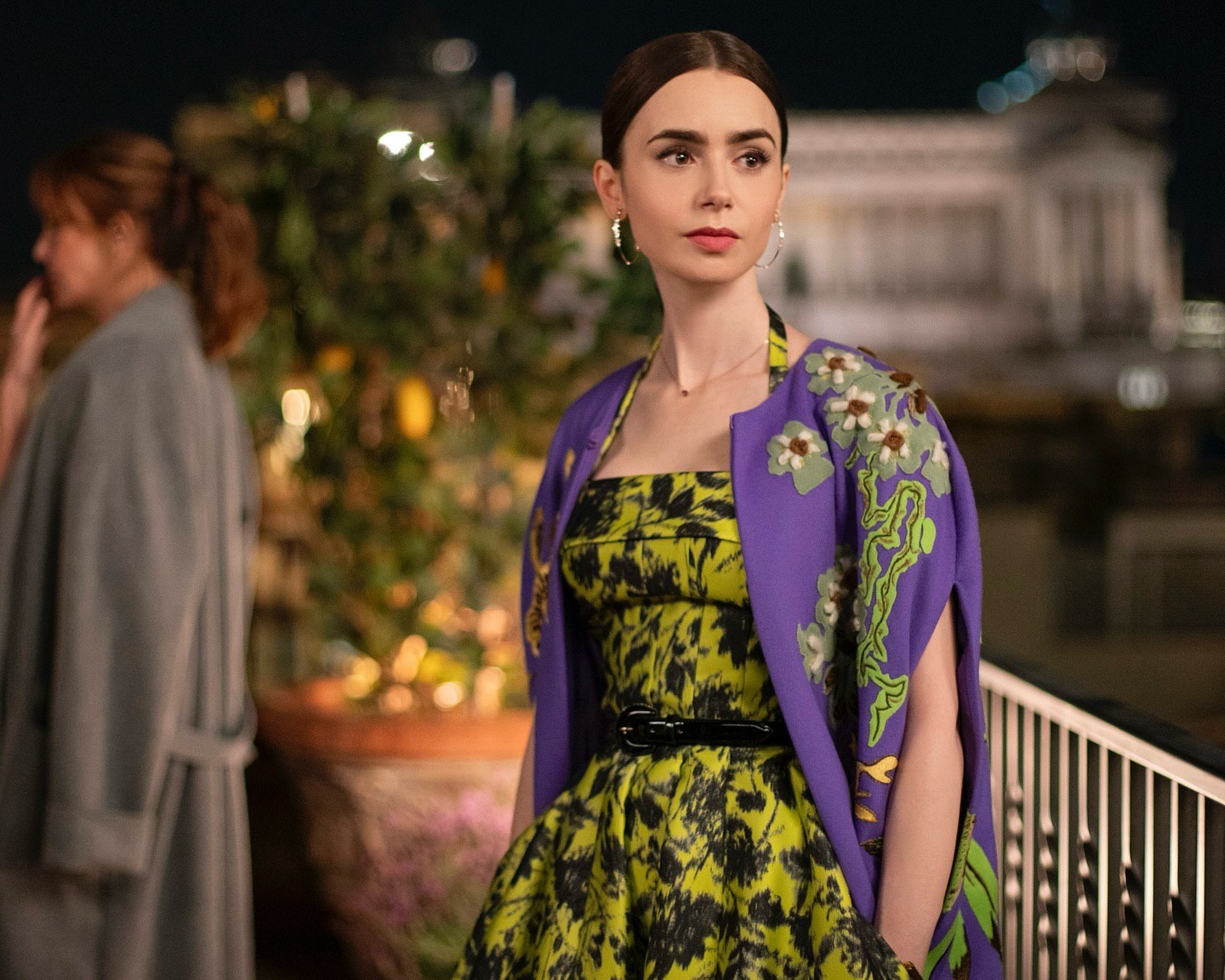 Зустрічалася з Крісом Евансом та підтримала Україну: невідомі факти про зірку &quot;Емілі в Парижі&quot;