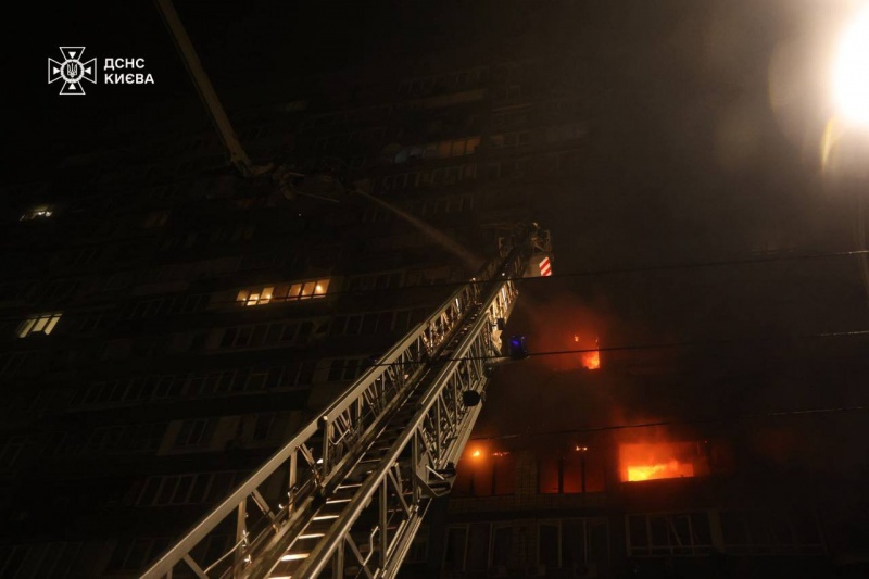 Kyiv's left bank in darkness, right bank faces outages after missile and drone attacks