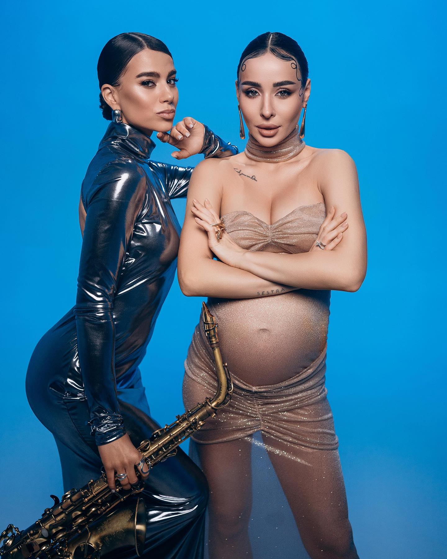 Зірка &quot;Голосу країни&quot; вперше стане мамою: фото з животиком