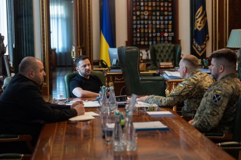 Zelenskyy says Russians fall behind their summer offensive plan