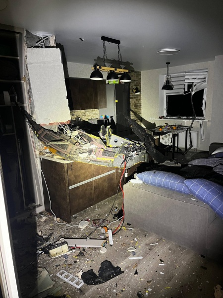 Russia's overnight attack hits Kharkiv, Izmail, Kryvyi Rih, damaging homes, cars and port