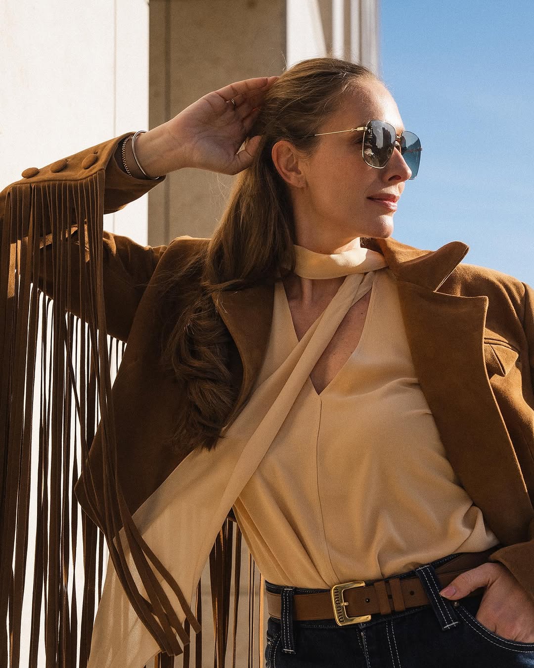 Бахрома, замша и сапоги-"козаки": Катя Осадчая показала идеальный весенний образ в стиле бохо