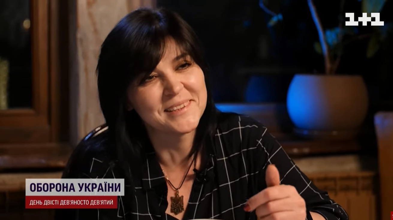 Потеряли отца и ждали маму из плена: как дочери защитника &quot;Азова&quot; наедине переживали войну