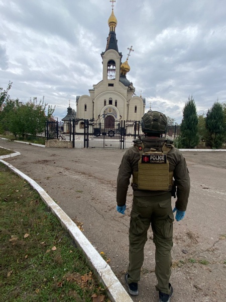 Russian bomb hits Ukrainian church, killing two civilians in Donetsk region