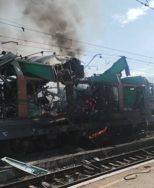 Russian drone strikes passenger train in Ukraine's Dnipropetrovsk region