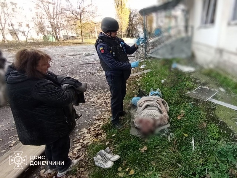 Russian strike hits residential building in Ukrainian city of Dobropillia, civilian injured