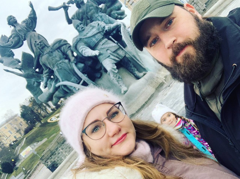 "Пока не пересечешь границу и не увидишь флаги, не ведись": история "азовца", который вернулся из плена