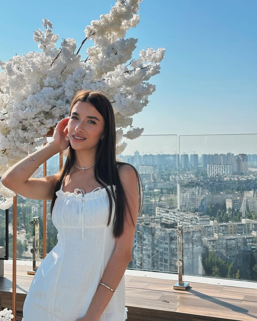 Зірка "Х-Фактора" Волканов засвітився з коханою, яку приховував три роки