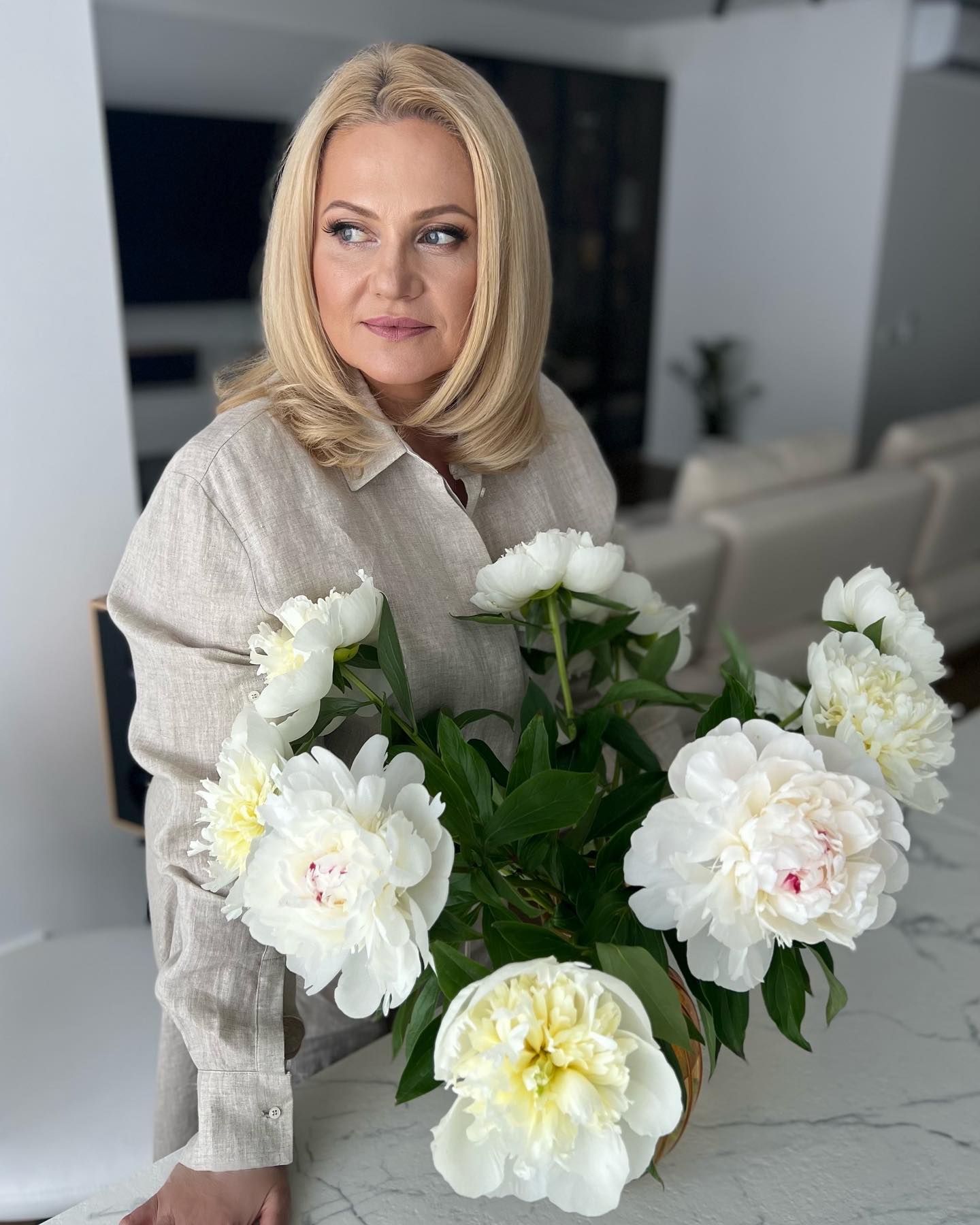 Народная артистка Украины прокомментировала мобилизацию мужчин-артистов: "Это человеческие судьбы"