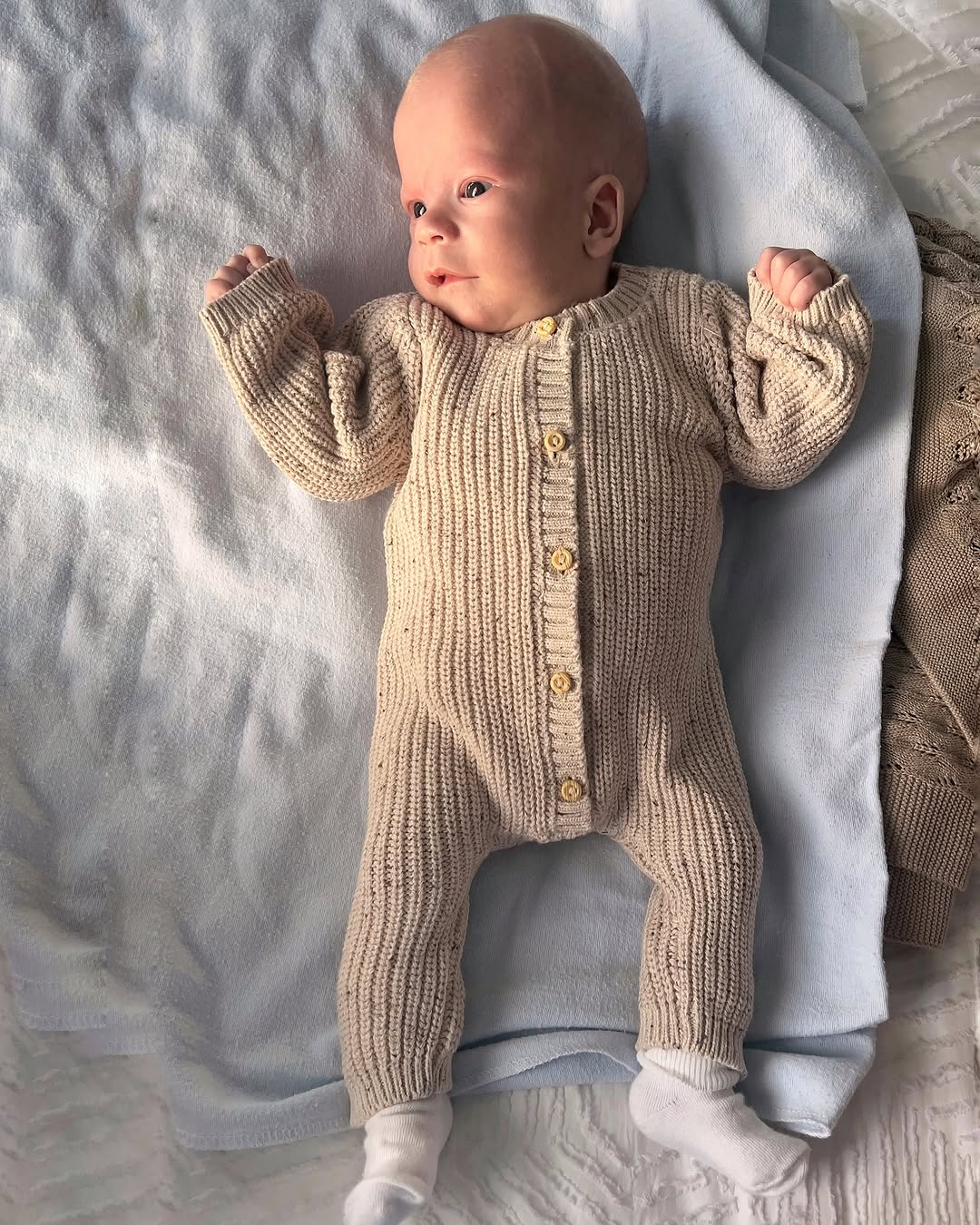 Зірка &quot;Холостяка&quot; замилувала відео з новонародженим сином, який помітно підріс