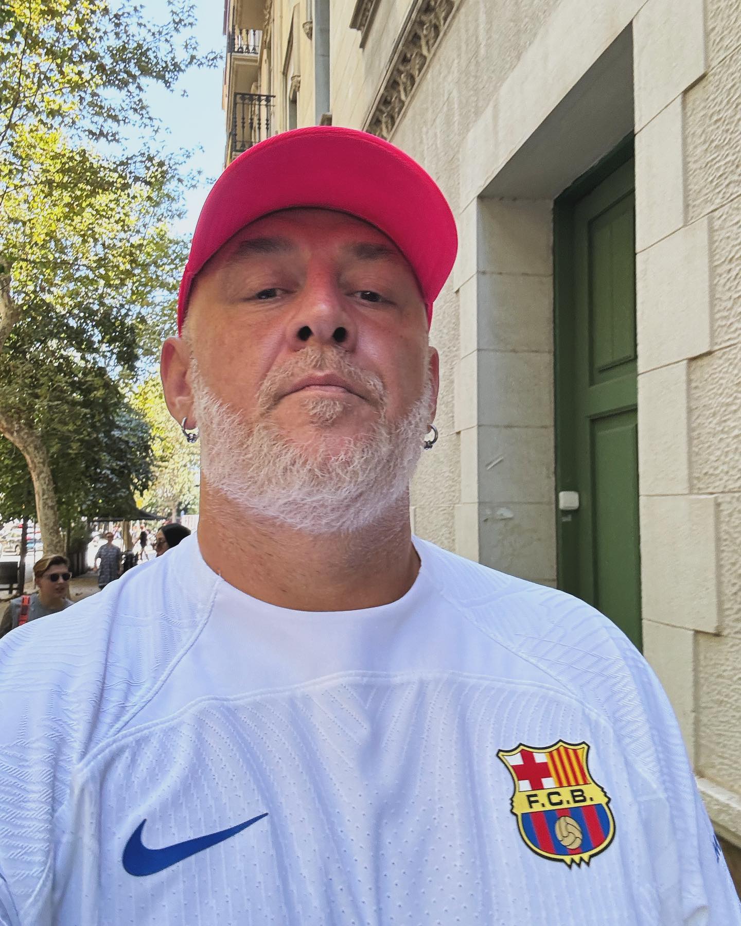 Потап рассекретил, где сейчас находится, и обратился к фанатам: &quot;Будьте терпеливы&quot;