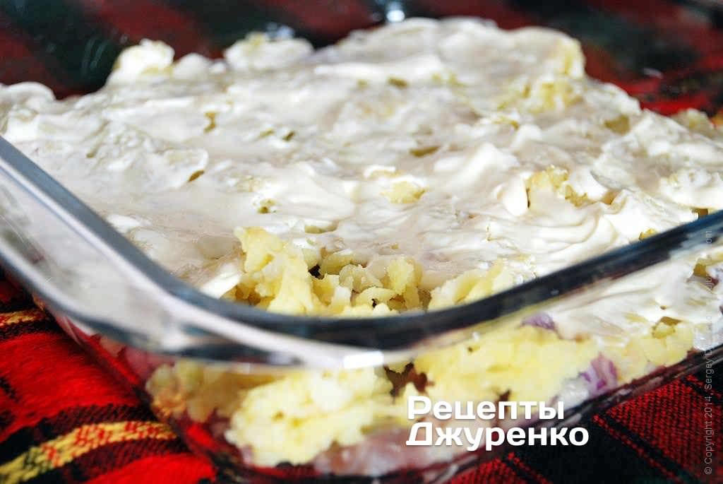 Салат &quot;Шуба&quot; по классическому рецепту: кулинар назвал идеальные пропорции