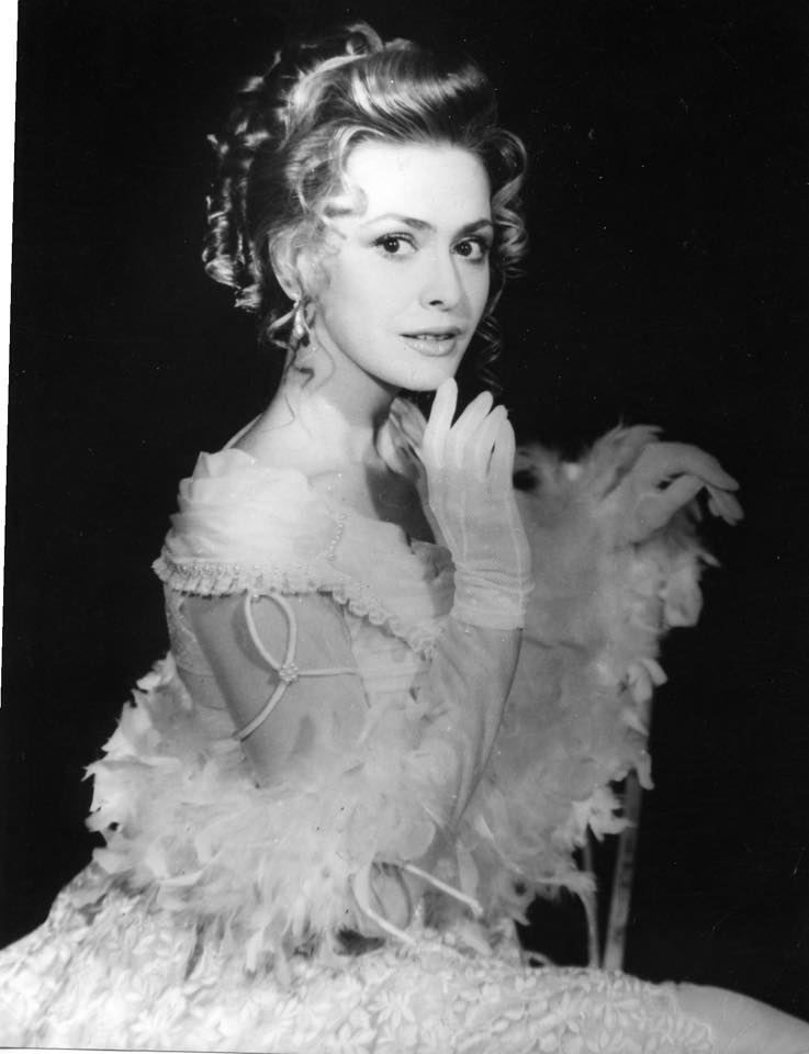 Ольга Сумська 20 і 40 років тому: на цих фото актрису складно впізнати