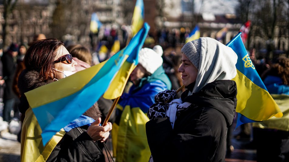 Українці на Марші єдності в Києві показали Росії, де насправді проходять "червоні лінії" (відео, фото)