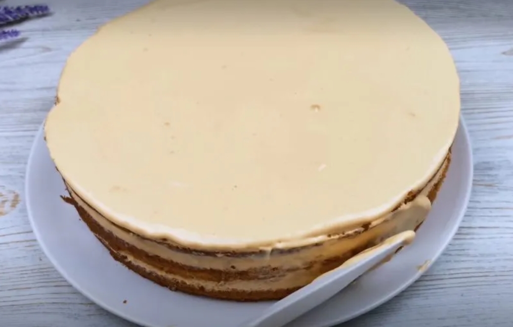 Королевский праздничный торт из простейших ингредиентов: поразит вкусом ваших родных