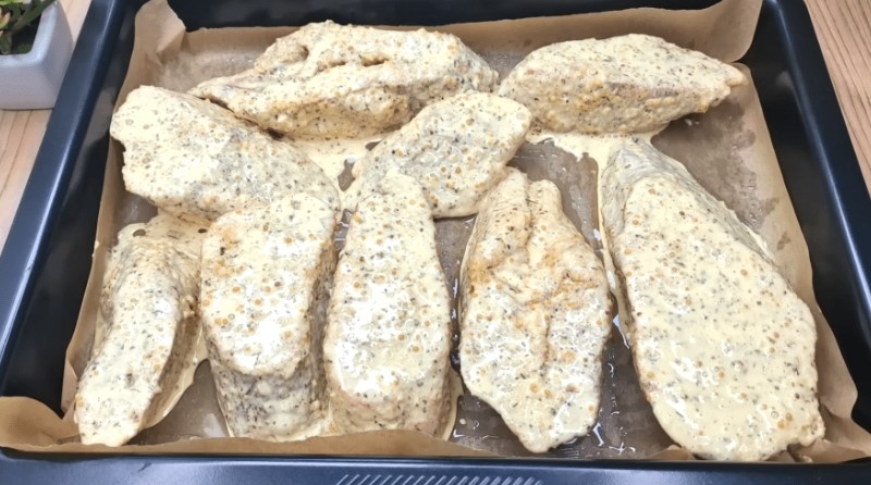 Як приготувати ароматний хек, що вийде смачнішим за червону рибу: покроковий рецепт