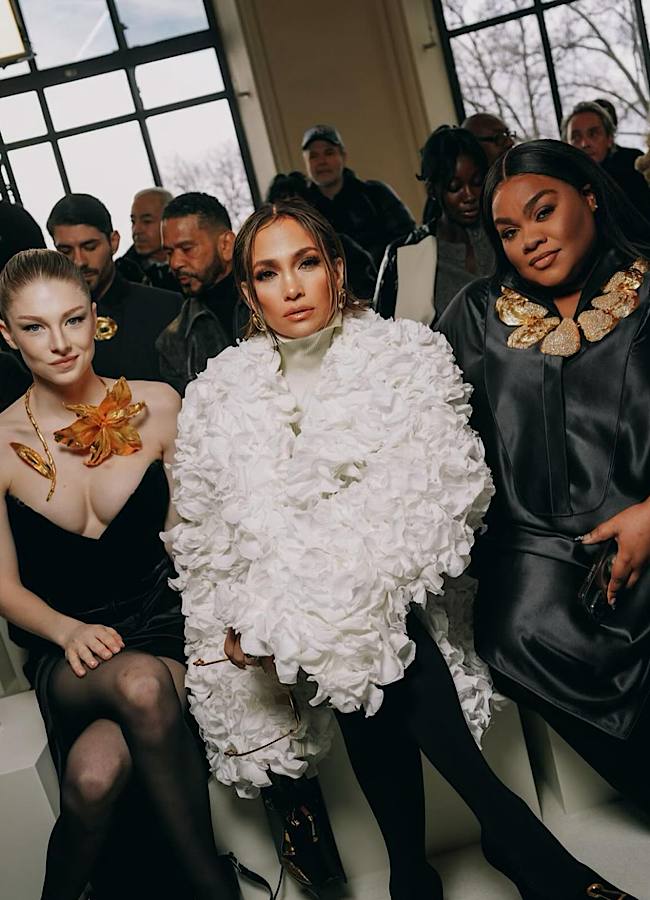 54-летняя Дженнифер Лопес сменила имидж и покорила всех: эффектные фото