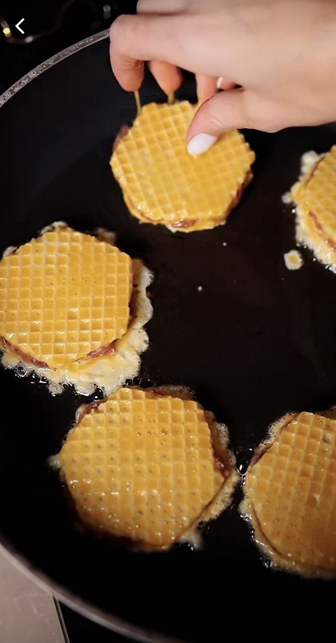 Готуються швидко та без тіста: рецепт смачних біляшів, які сподобаються усім