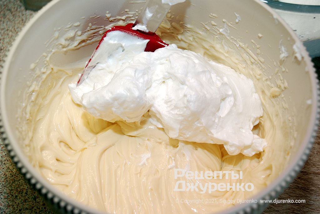 Кулінар поділився простим рецептом розкішного тірамісу: впорається навіть новачок!