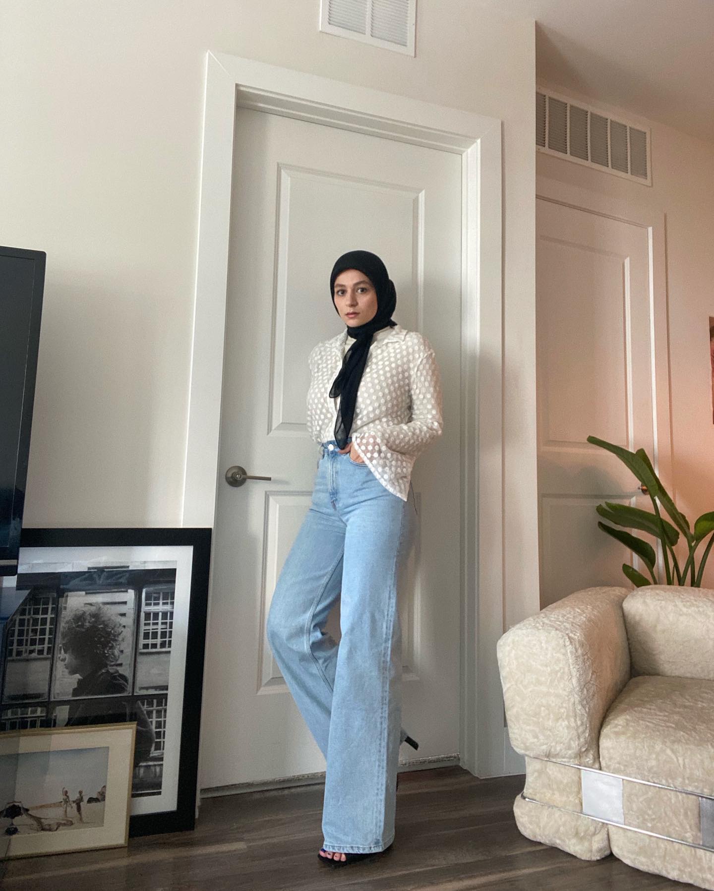 Який вигляд мають наймодніші джинси 2024 року: 6 осінніх образів