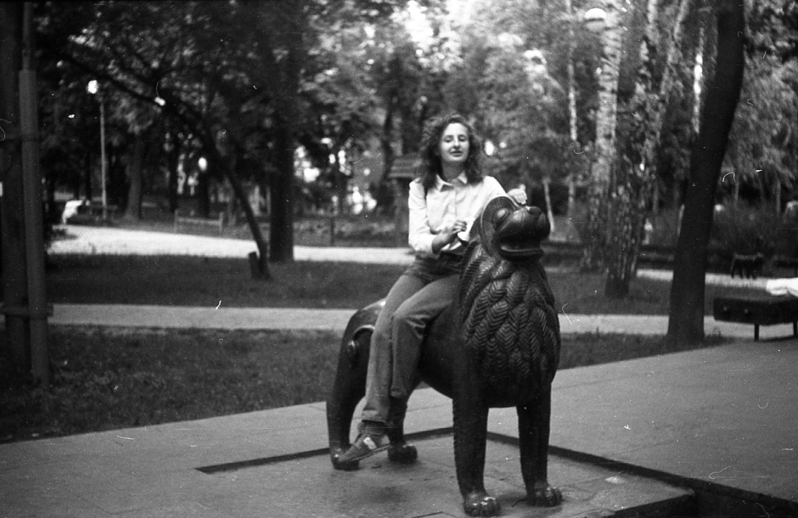 Дивіться, як змінювався Київ протягом 30 років: знакові місця на яскравих фото