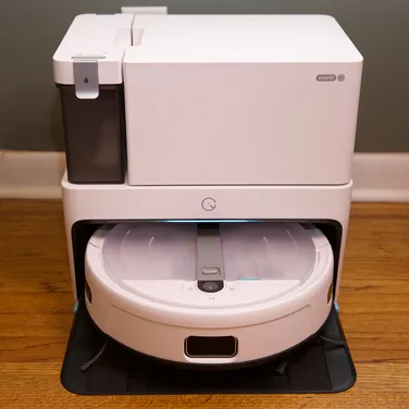 6 лучших роботов-пылесосов, которые сделают вашу жизнь проще и чище