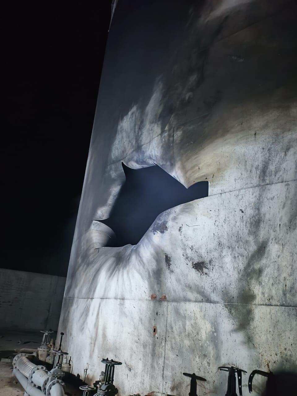 Росія вдарила по порту Одеси: пошкоджено цивільне судно, яке перевозило сою