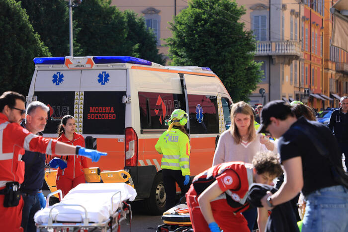 Driver crashes into crowd in Italy, then attacks bystanders with knife