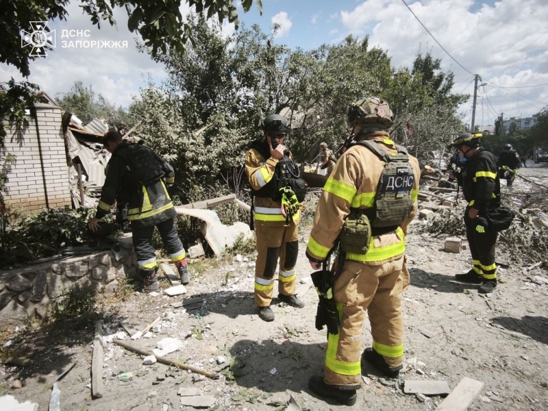 Russian strike on Zaporizhzhia in Ukraine leaves 17 injured, with casualties also reported