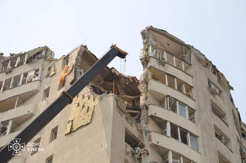 Search operation completed at destroyed high-rise in Kyiv, death toll confirmed