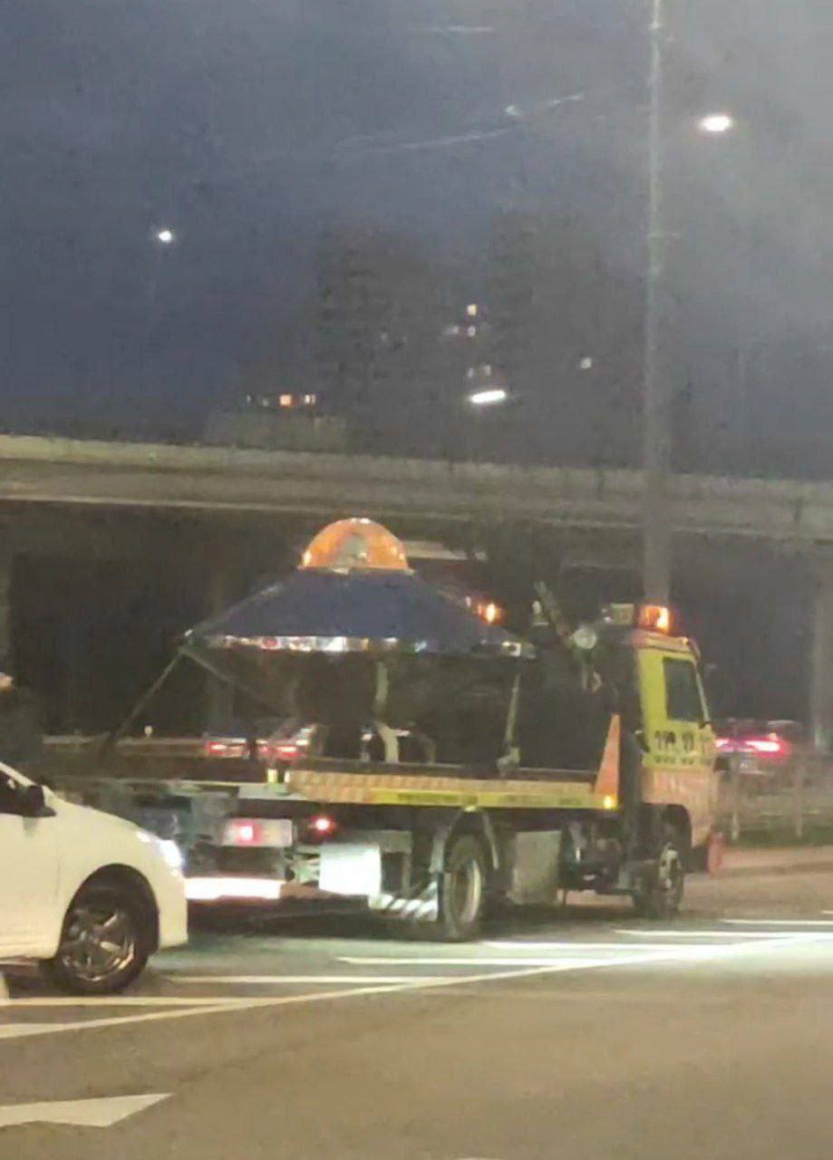 Инопланетяне, спутник и &quot;ядерка&quot;. Соцсети взорвались мемами о загадочной вспышке в Киеве (фото)