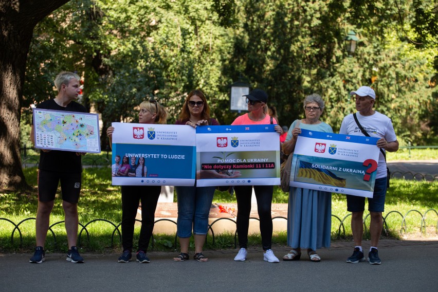 В Польше из общежитий выселяют 150 украинских переселенцев с детьми. Им некуда идти