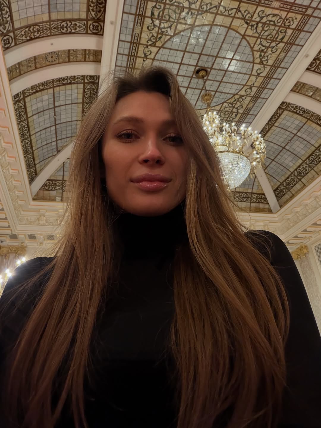 "Потеряла контакт с телом". Светлицкая рассказала о начале булимии и пути к восстановлению