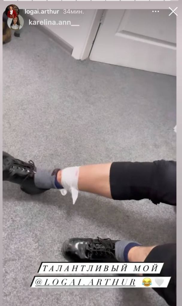 Участник шоу &quot;Танцы со звездами&quot; Артур Логай серьезно травмировал ногу и попал в больницу (фото)